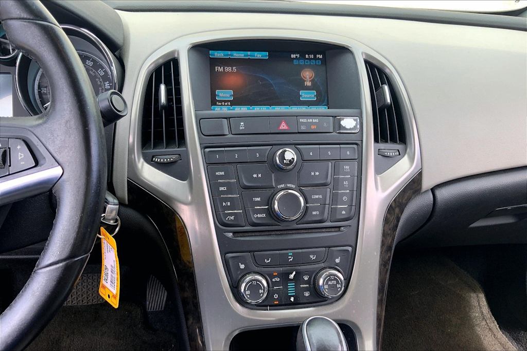 Thumbnail: 2016 Buick Verano - 33