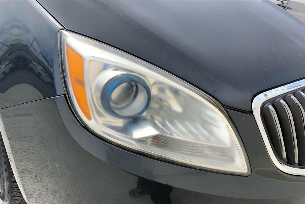 Thumbnail: 2016 Buick Verano - 30