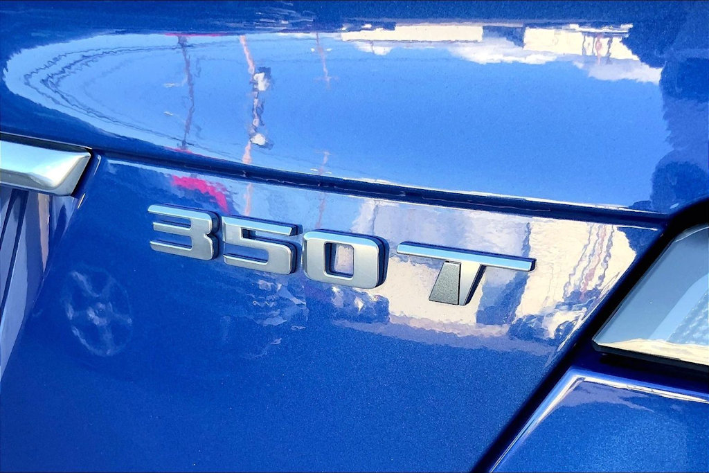 Thumbnail: 2021 Cadillac CT5 - 21