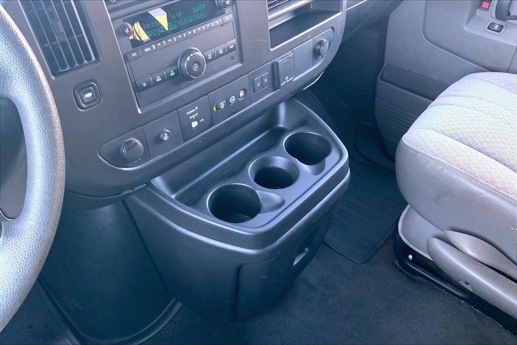 Thumbnail: 2020 Chevrolet Express - 20