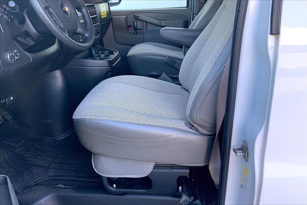 Thumbnail: 2020 Chevrolet Express - 11