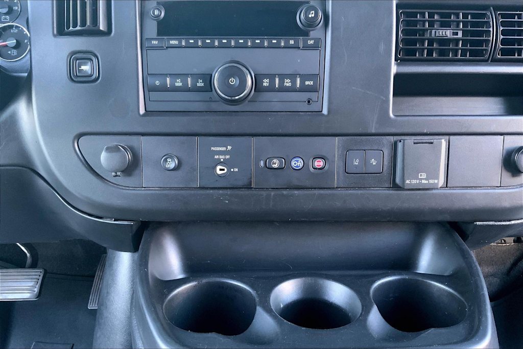Thumbnail: 2020 Chevrolet Express - 33