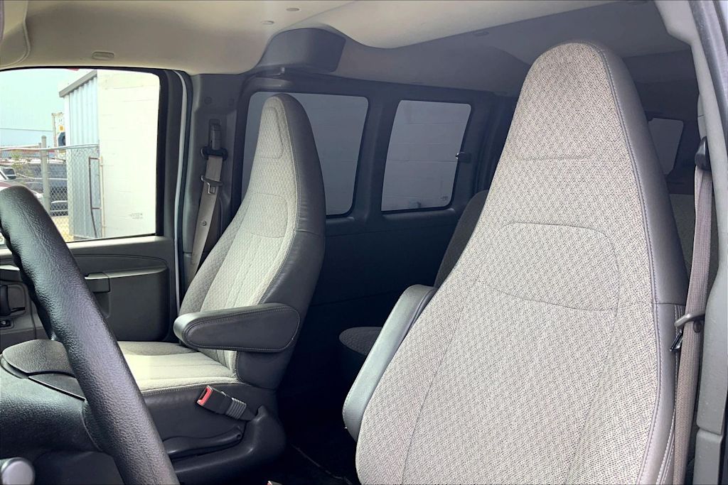 Thumbnail: 2019 Chevrolet Express - 10