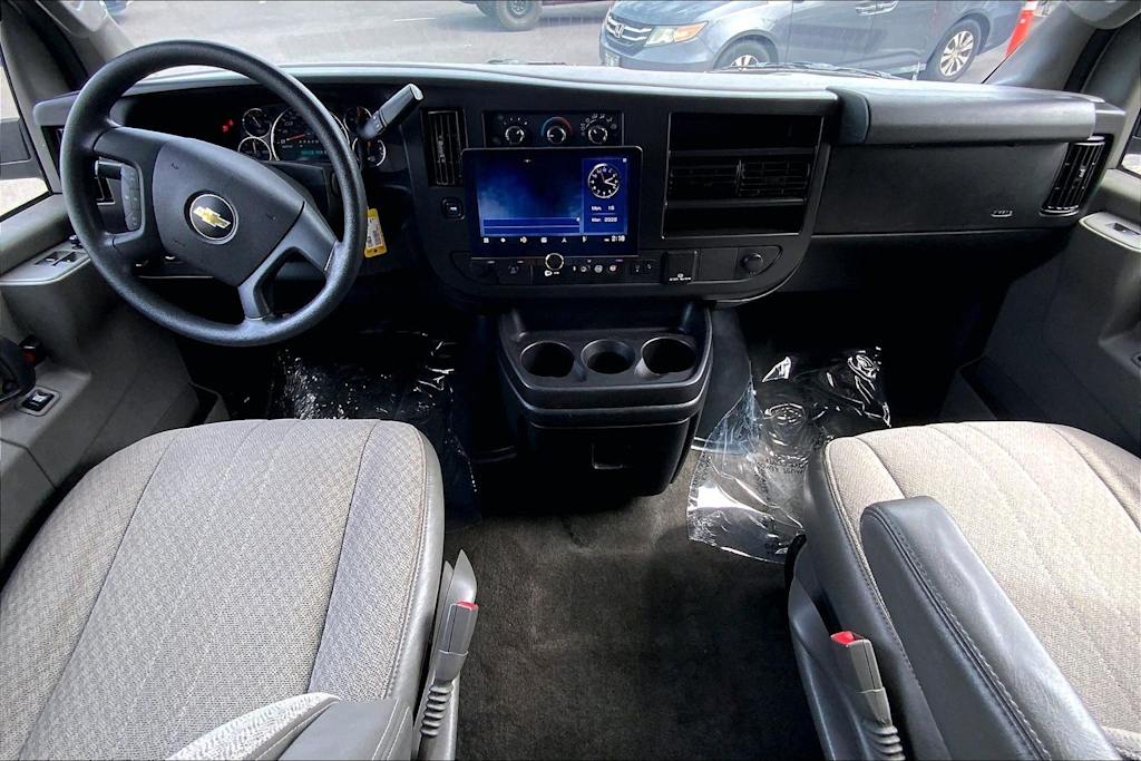 Thumbnail: 2019 Chevrolet Express - 9