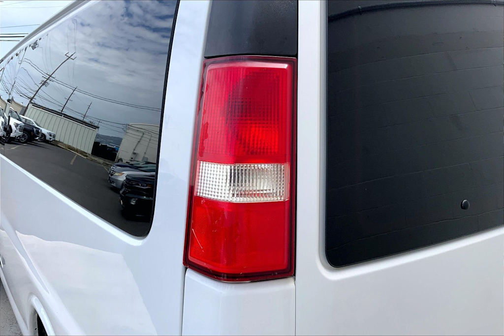 Thumbnail: 2019 Chevrolet Express - 16