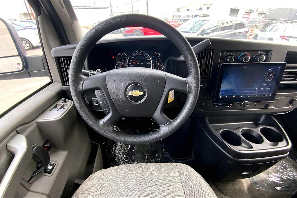 Thumbnail: 2019 Chevrolet Express - 13