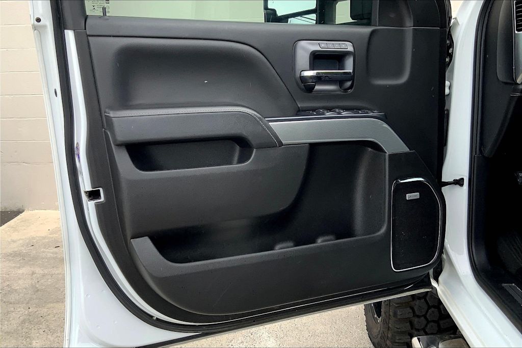 2019 Chevrolet Silverado 2500 LTZ 28