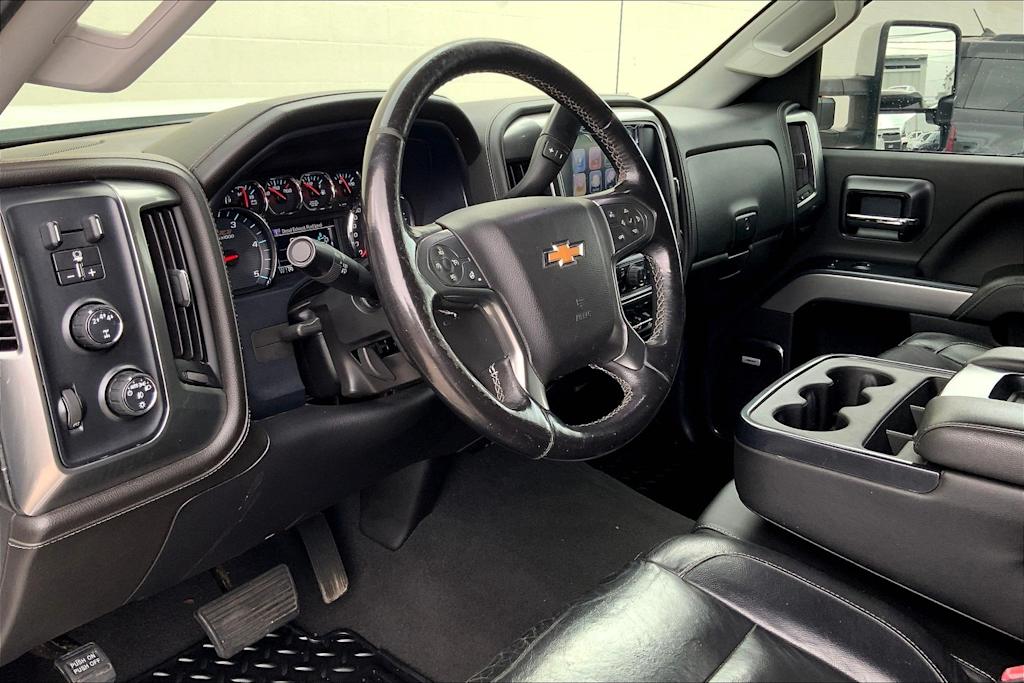 2019 Chevrolet Silverado 2500 LTZ 2
