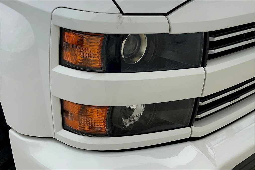 Thumbnail: 2019 Chevrolet Silverado 2500 - 31