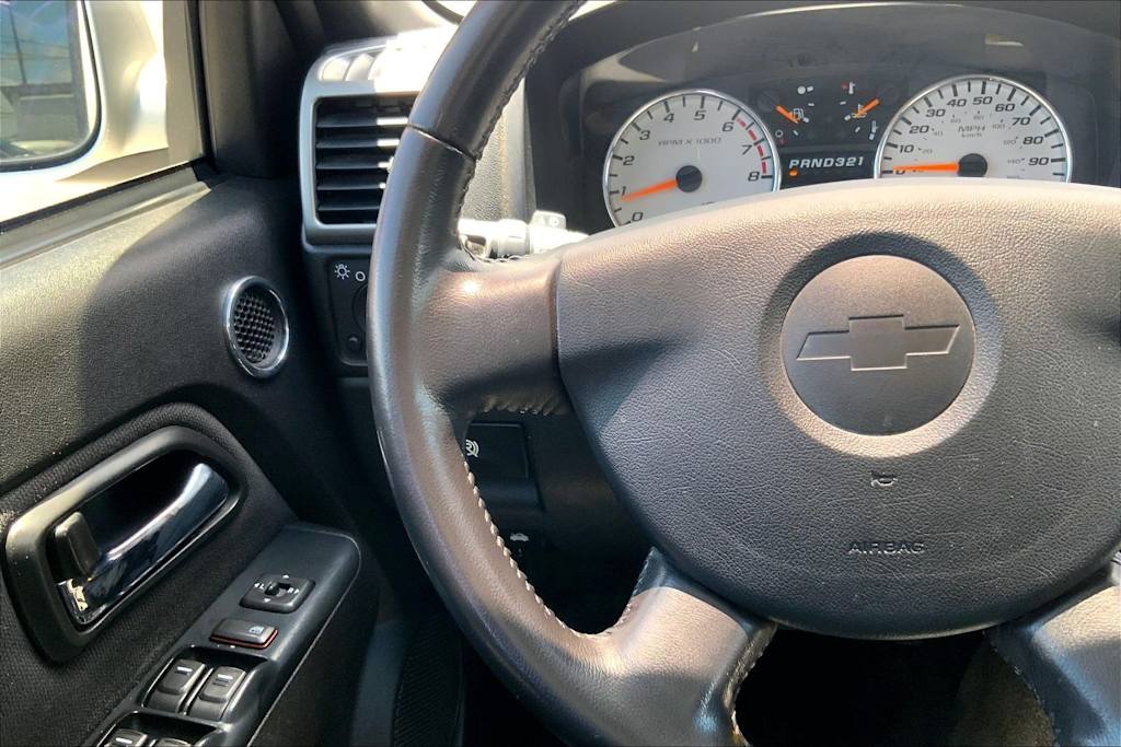 Thumbnail: 2012 Chevrolet Colorado - 26