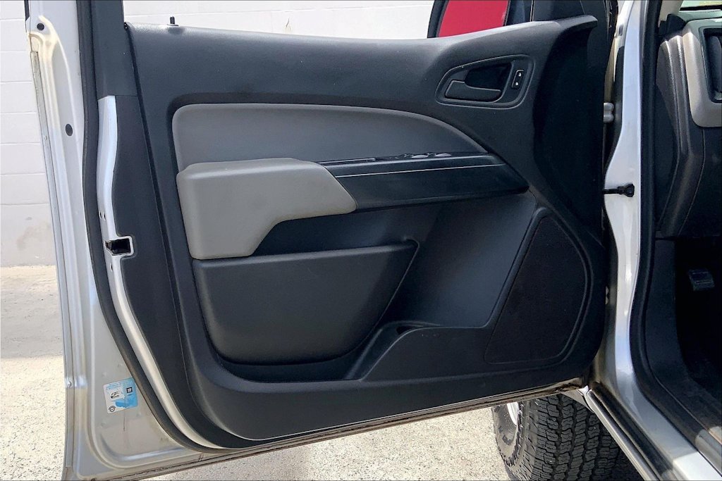Thumbnail: 2016 Chevrolet Colorado - 27