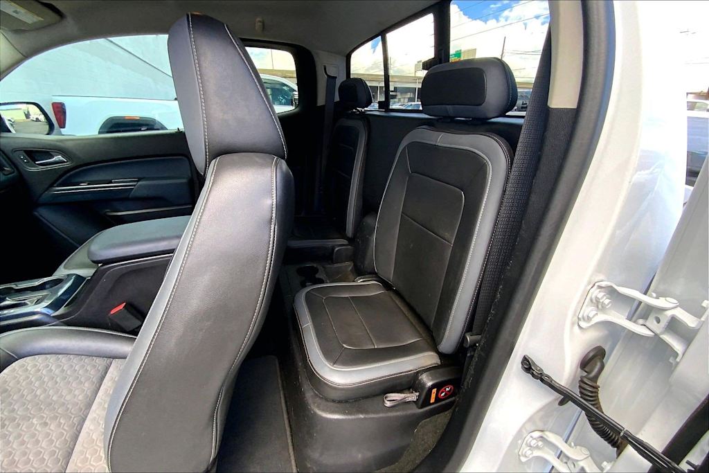 Thumbnail: 2016 Chevrolet Colorado - 13