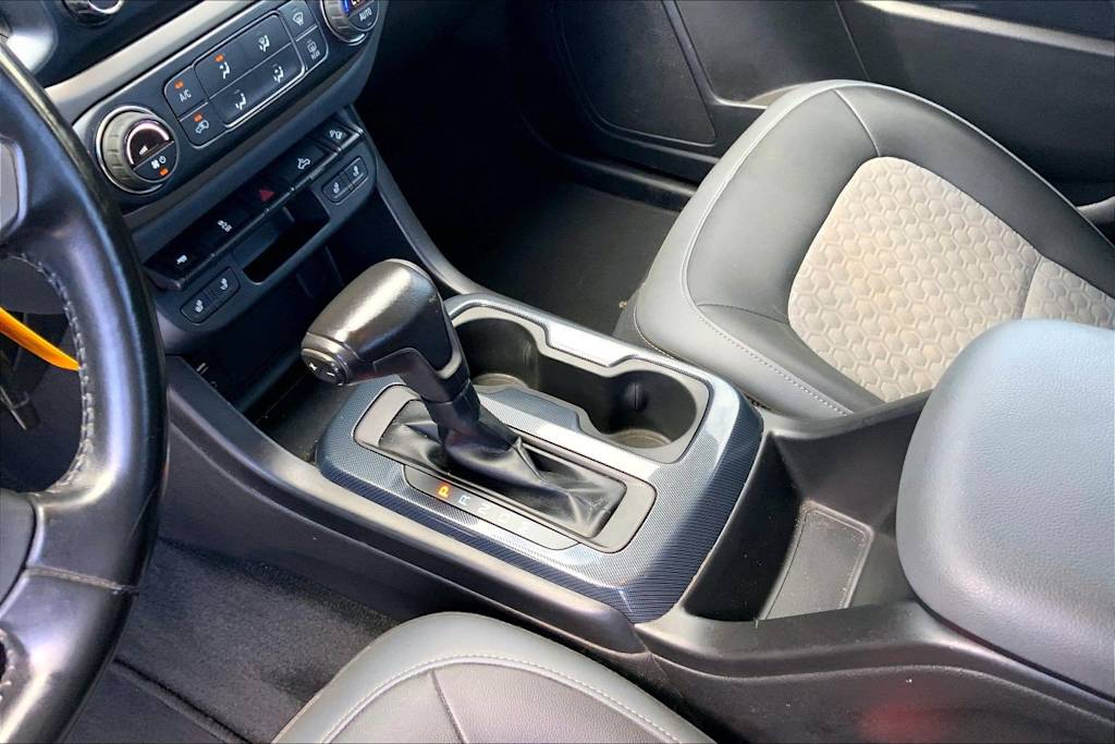 Thumbnail: 2016 Chevrolet Colorado - 16