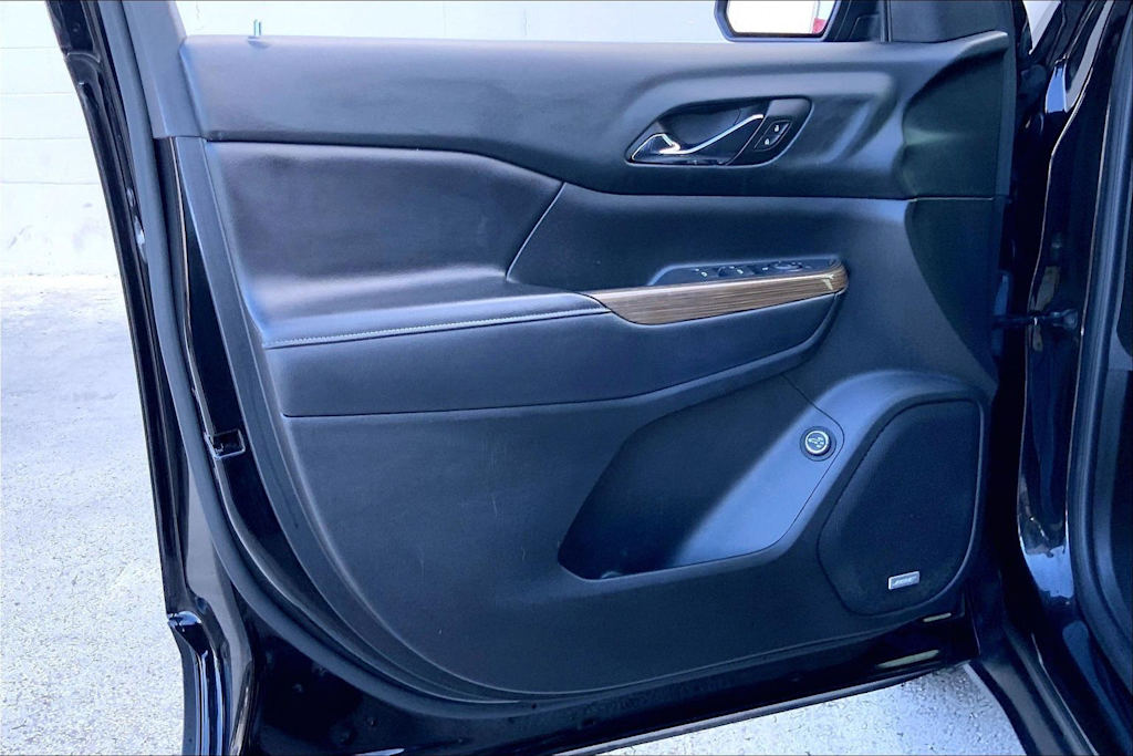 Thumbnail: 2018 GMC Acadia - 27