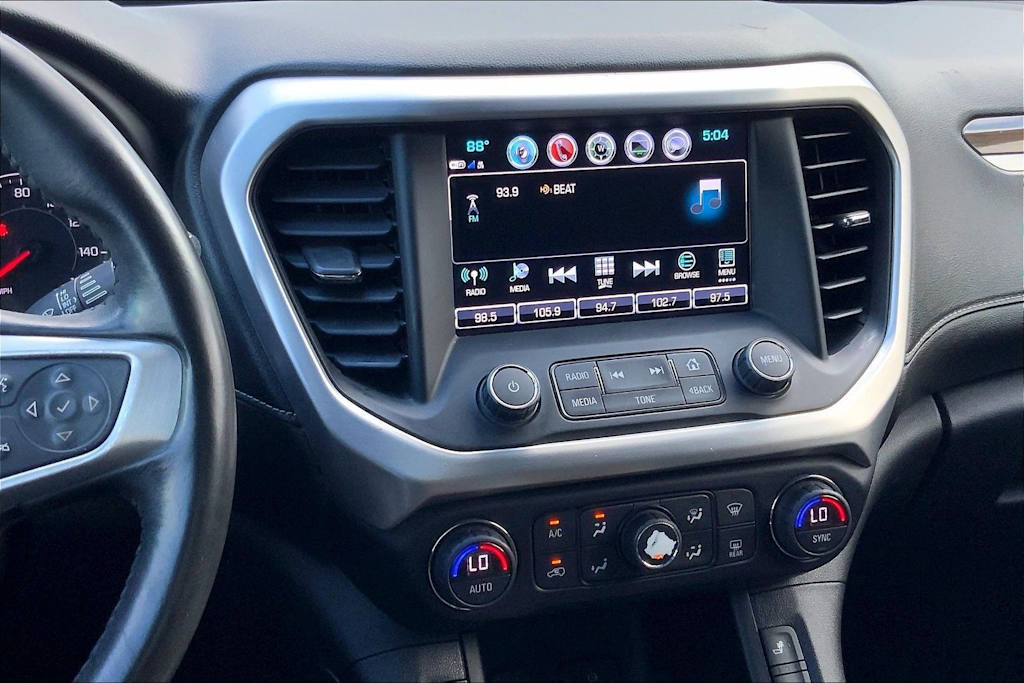 Thumbnail: 2018 GMC Acadia - 16