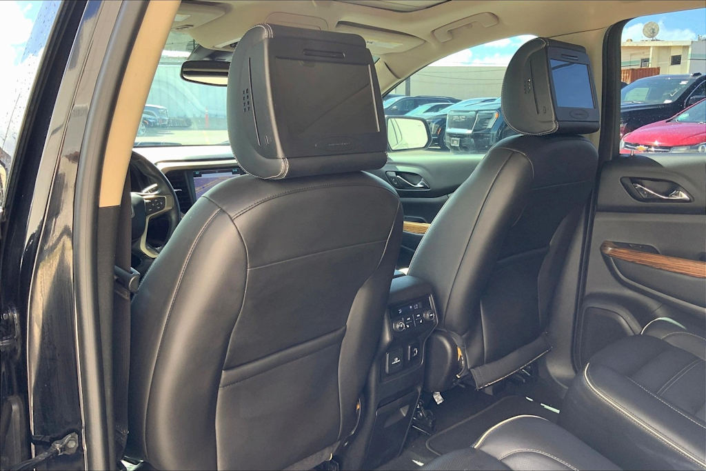 Thumbnail: 2017 GMC Acadia - 13