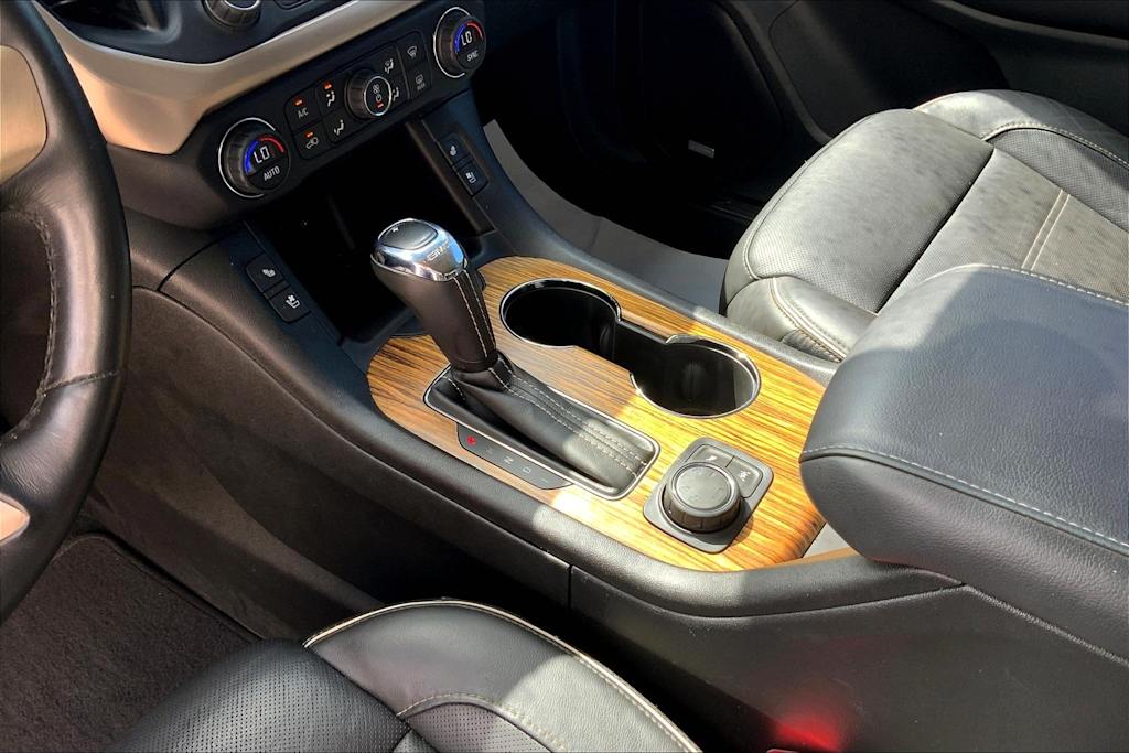 Thumbnail: 2017 GMC Acadia - 17