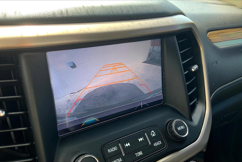 Thumbnail: 2017 GMC Acadia - 16