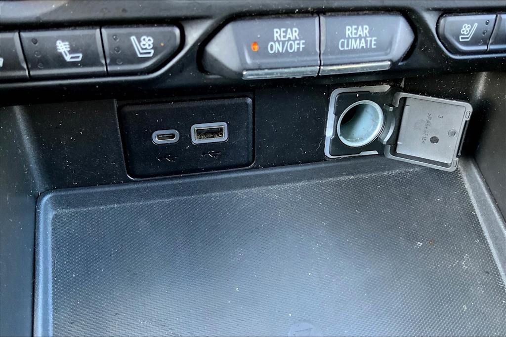 Thumbnail: 2021 GMC Yukon - 34