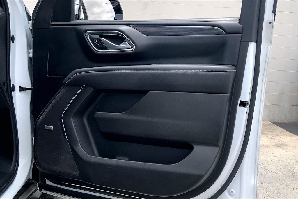 Thumbnail: 2023 GMC Yukon - 28