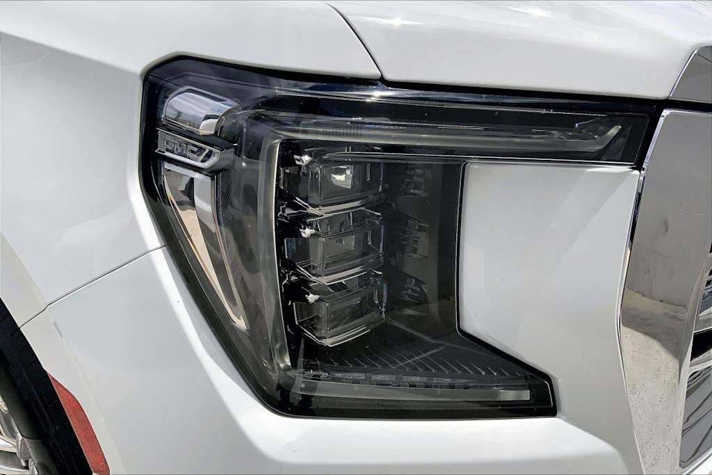 Thumbnail: 2023 GMC Yukon - 31