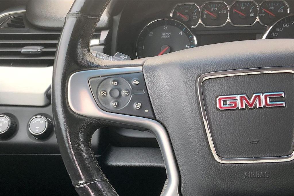 Thumbnail: 2018 GMC Yukon XL - 22
