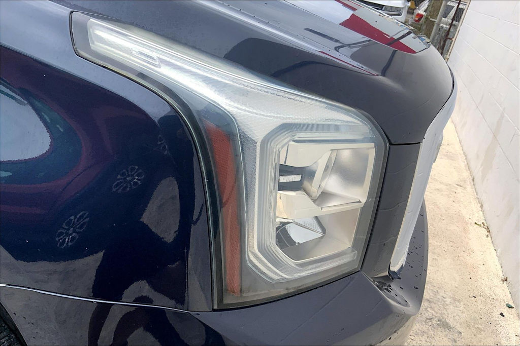Thumbnail: 2018 GMC Yukon XL - 29