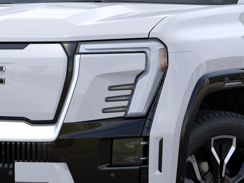 2025 GMC Sierra EV Denali 15