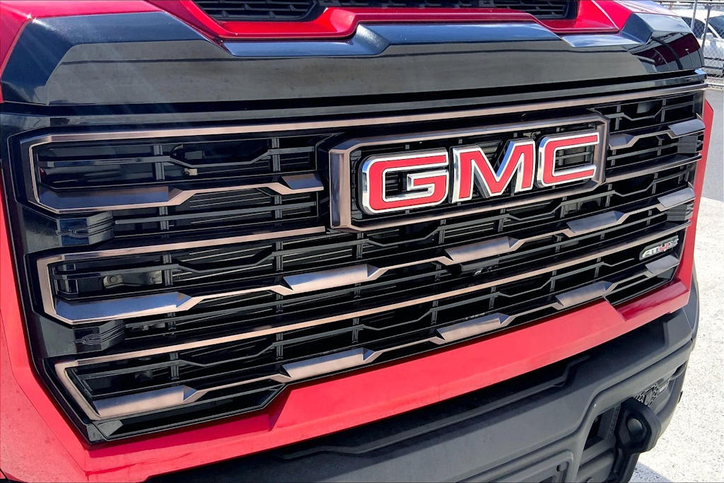 Thumbnail: 2024 GMC Sierra 2500 - 33