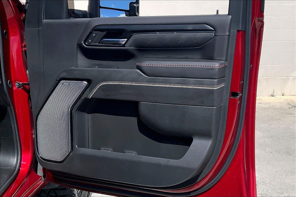 Thumbnail: 2024 GMC Sierra 2500 - 28