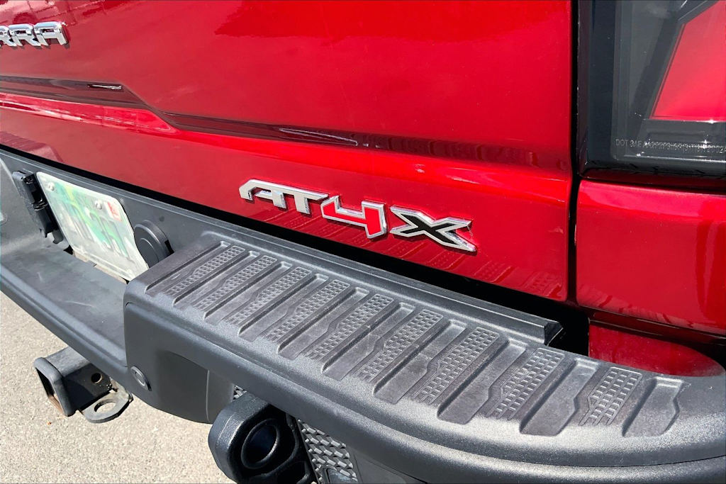 Thumbnail: 2024 GMC Sierra 2500 - 7