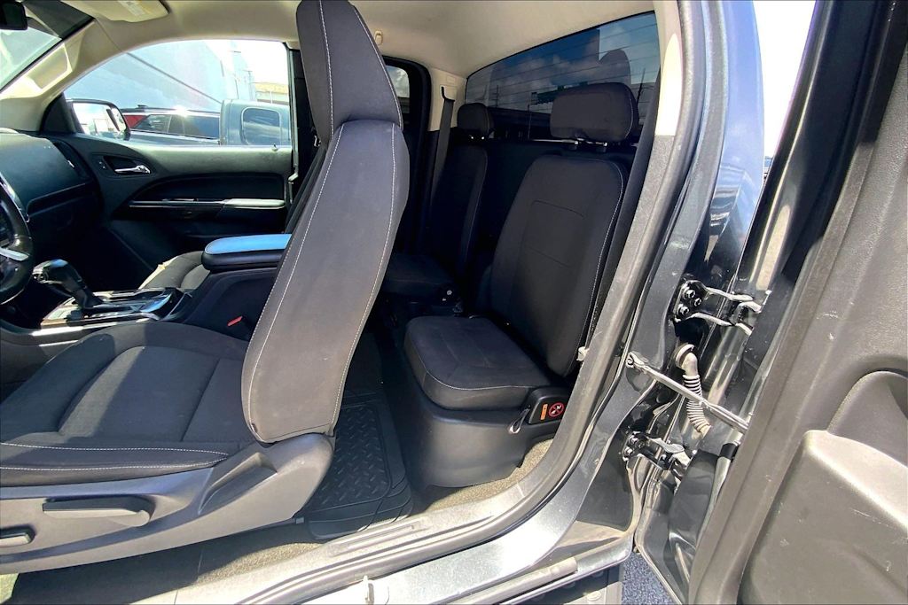Thumbnail: 2016 GMC Canyon - 13
