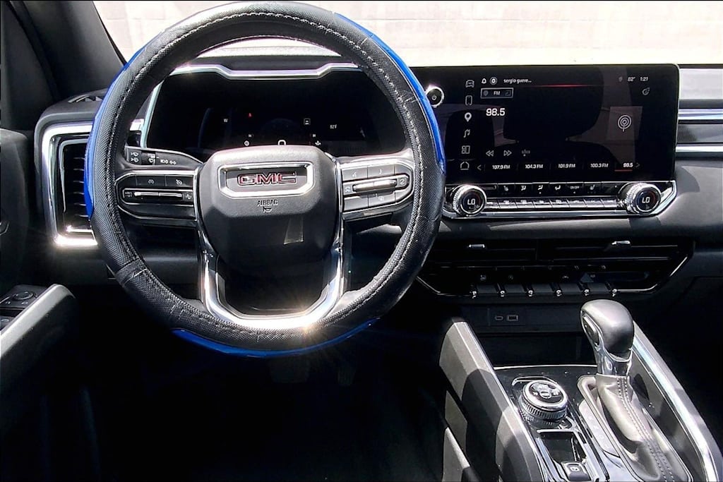 Thumbnail: 2023 GMC Canyon - 14