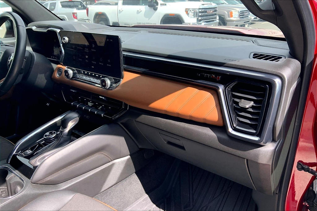 Thumbnail: 2023 GMC Canyon - 15