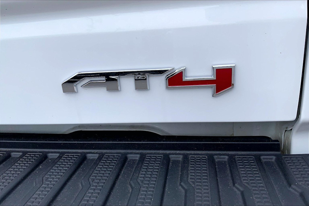 Thumbnail: 2023 GMC Sierra 1500 - 7