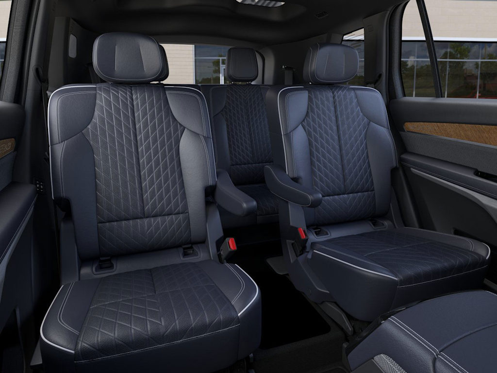 Thumbnail: 2026 Cadillac Vistiq - 8