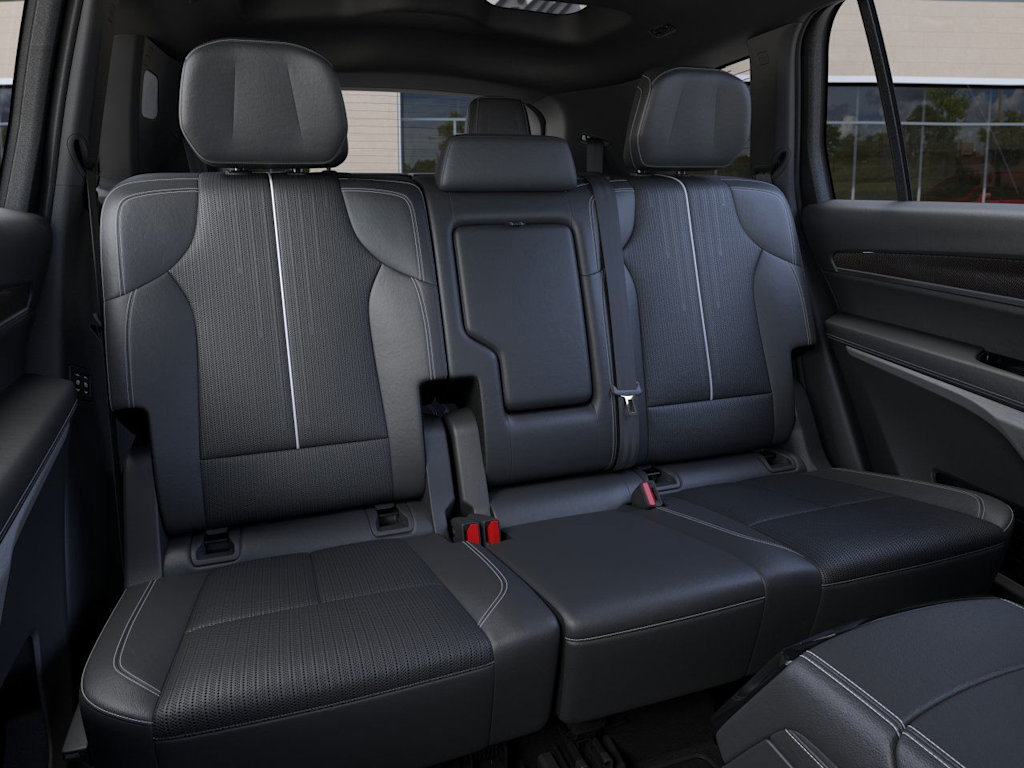 2026 Cadillac Vistiq Sport 9