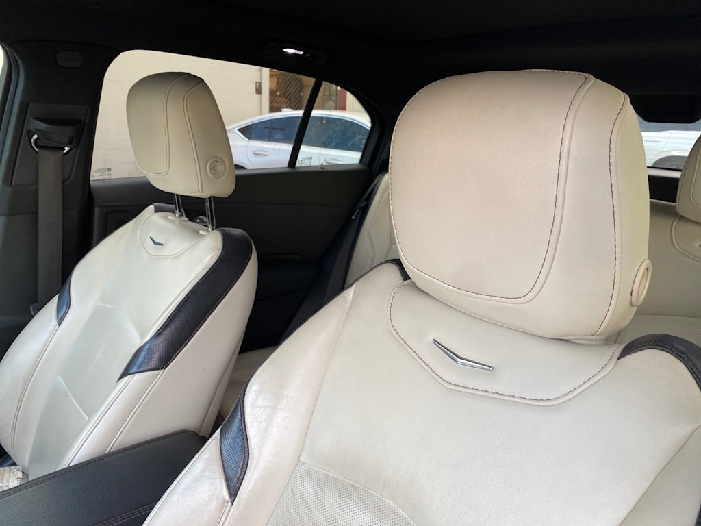 Thumbnail: 2019 Cadillac XT4 - 7