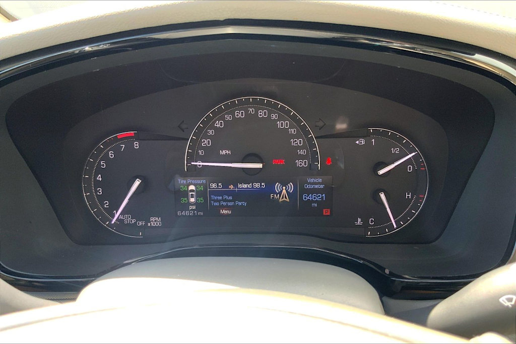 Thumbnail: 2017 Cadillac XT5 - 17