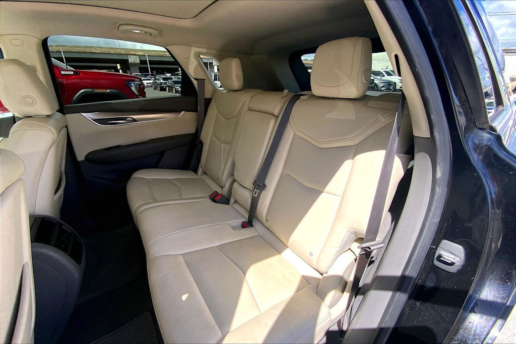 Thumbnail: 2017 Cadillac XT5 - 29