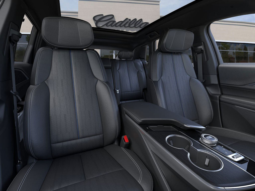 Thumbnail: 2026 Cadillac Lyriq - 7