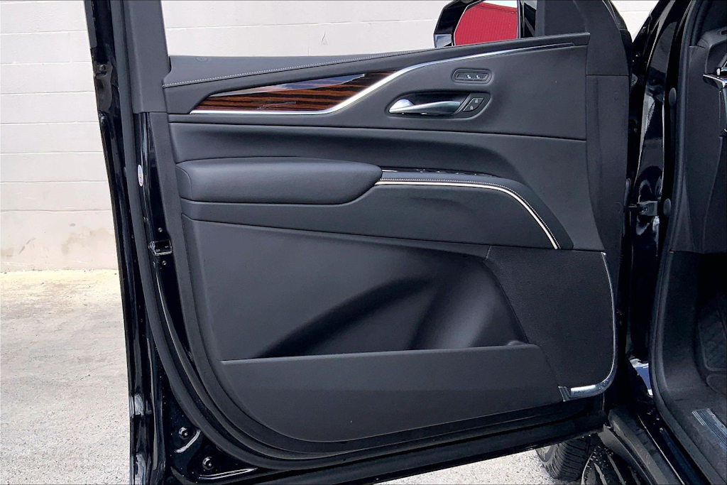 Thumbnail: 2023 Cadillac Escalade - 27