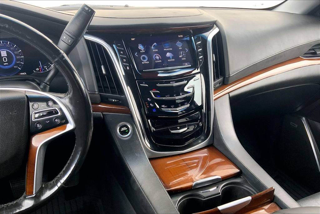 Thumbnail: 2019 Cadillac Escalade - 15