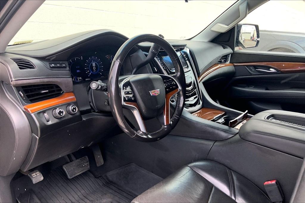 Thumbnail: 2019 Cadillac Escalade - 2