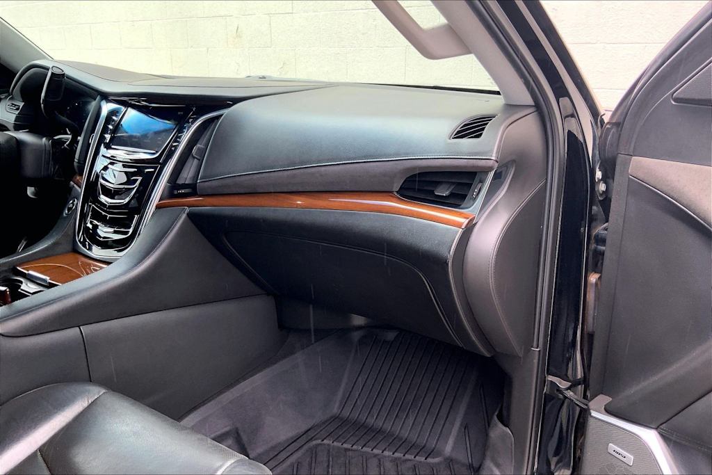 Thumbnail: 2019 Cadillac Escalade - 24