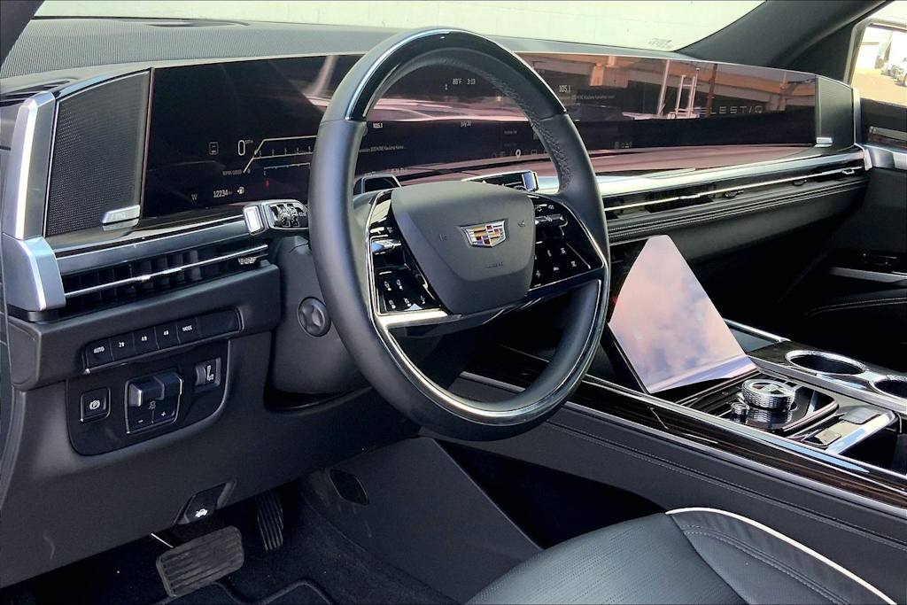 Thumbnail: 2025 Cadillac Escalade - 2