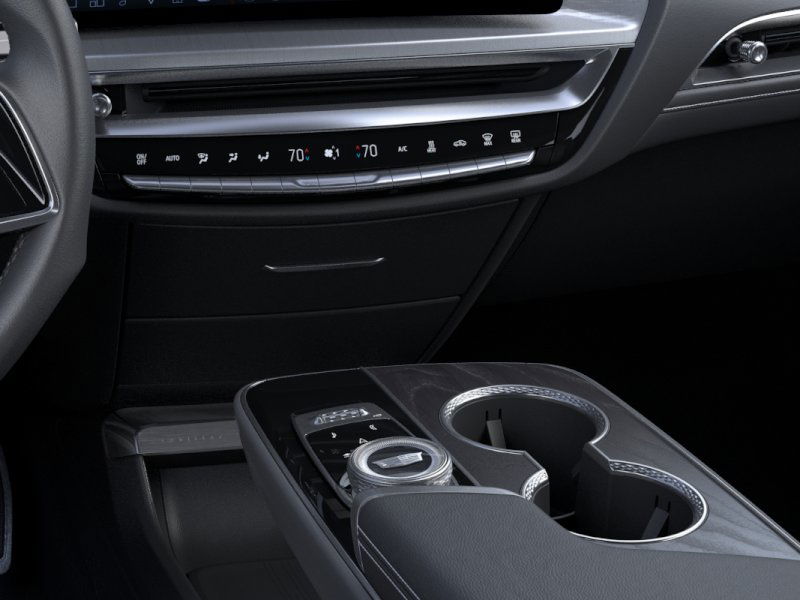 Thumbnail: 2026 Cadillac Lyriq - 9