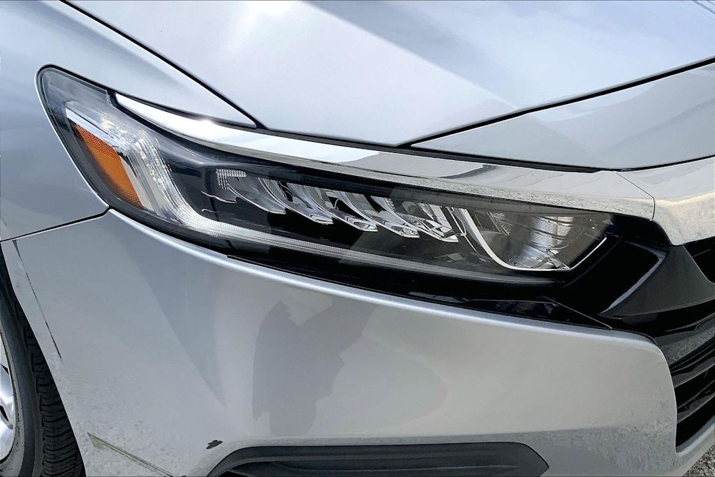 Thumbnail: 2018 Honda Accord - 31
