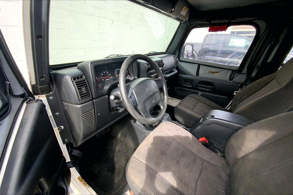 Thumbnail: 2004 Jeep Wrangler - 7