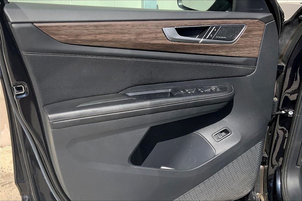 Thumbnail: 2024 Volkswagen Atlas - 27